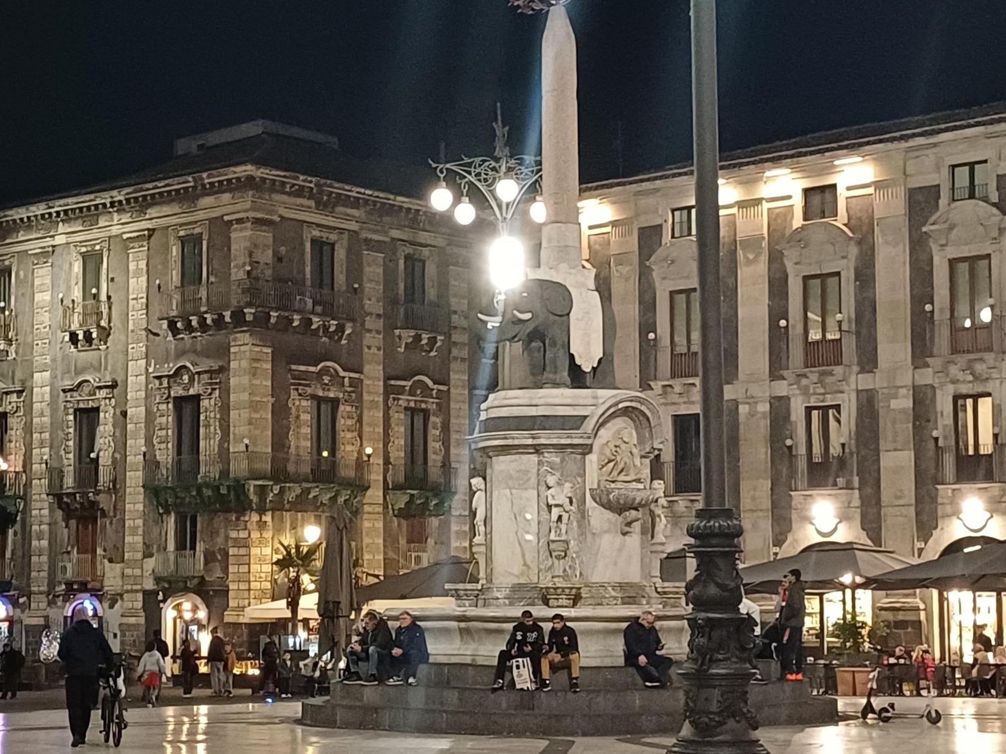 Il Sole Nel Cuore Κατάνια Εξωτερικό φωτογραφία